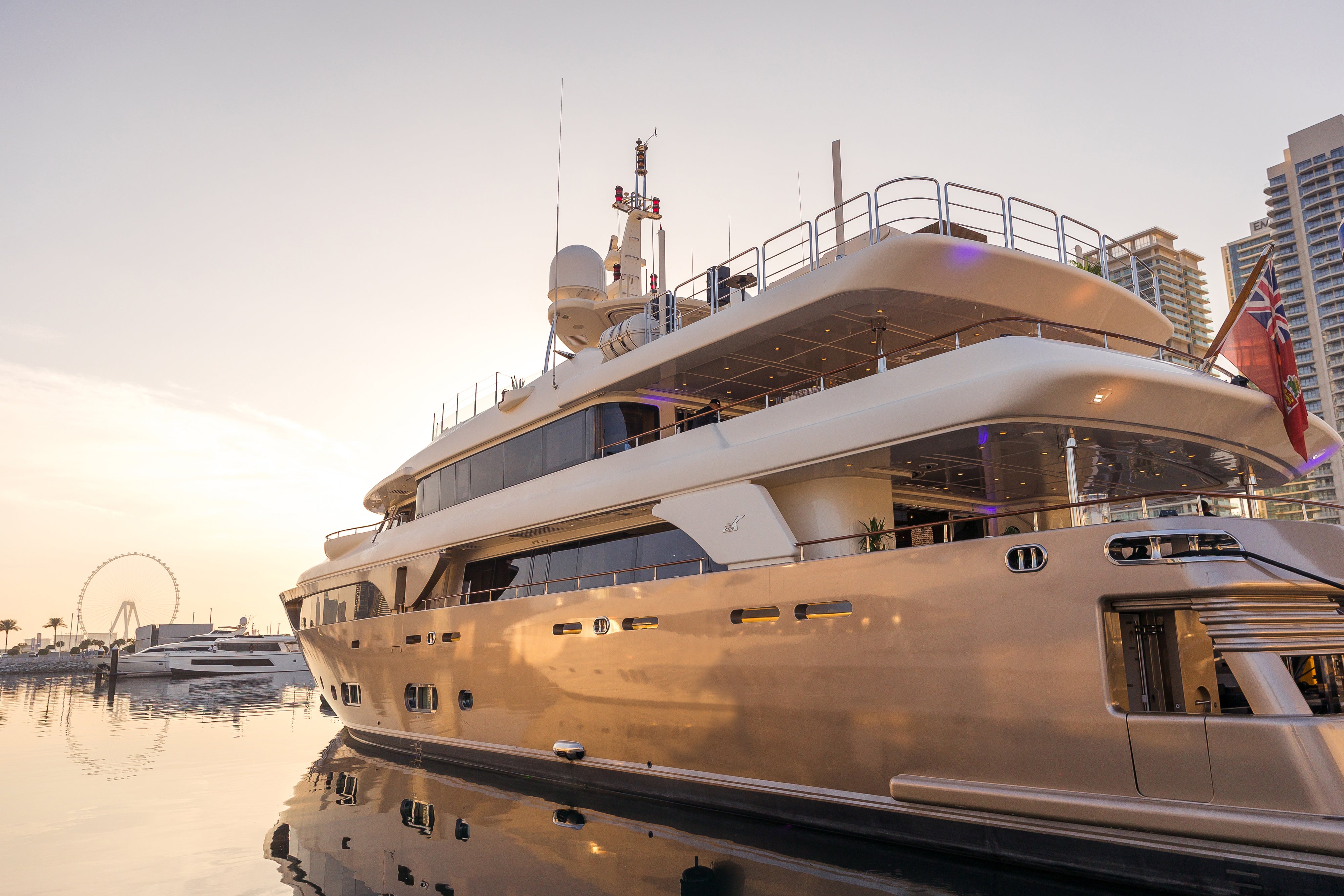 A2 YACHT