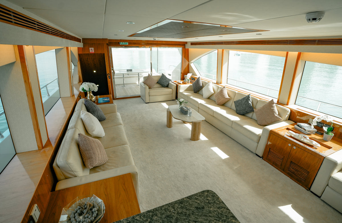 X43 YACHT