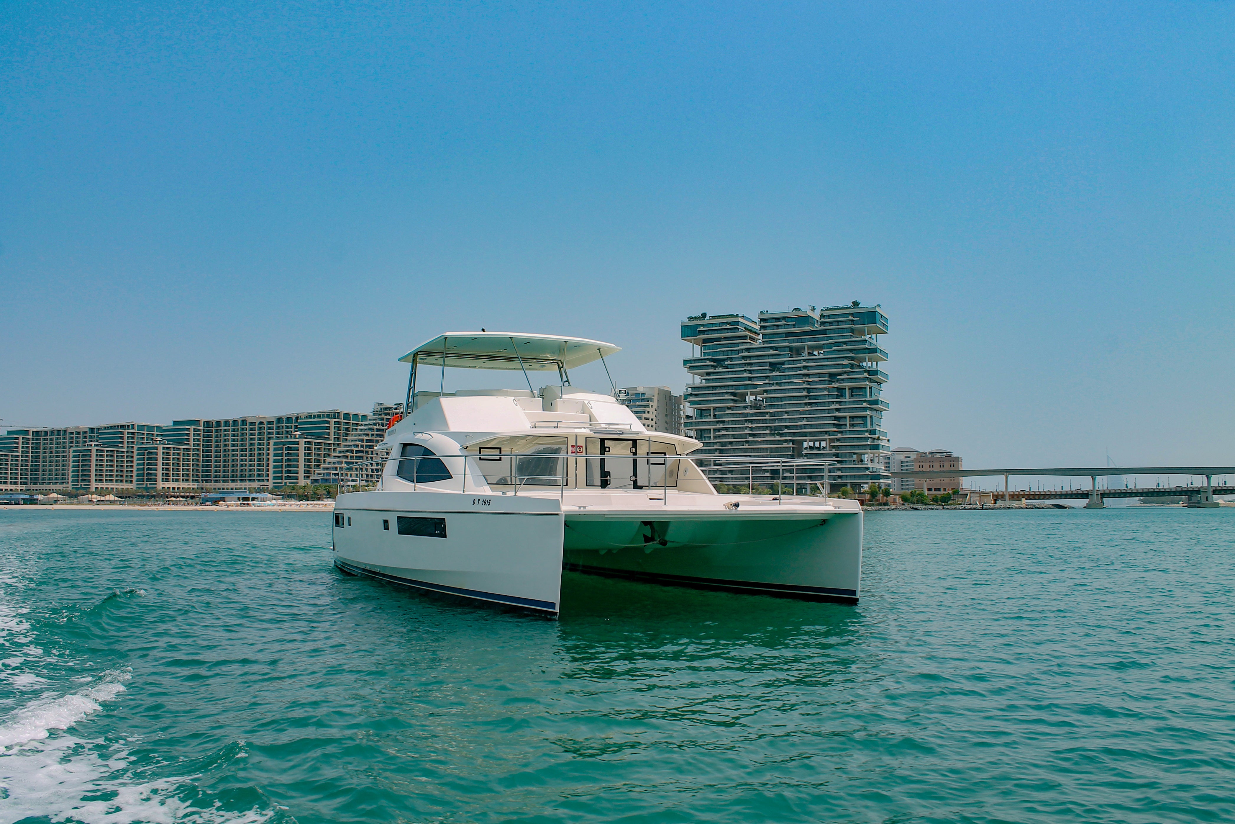 X6 YACHT
