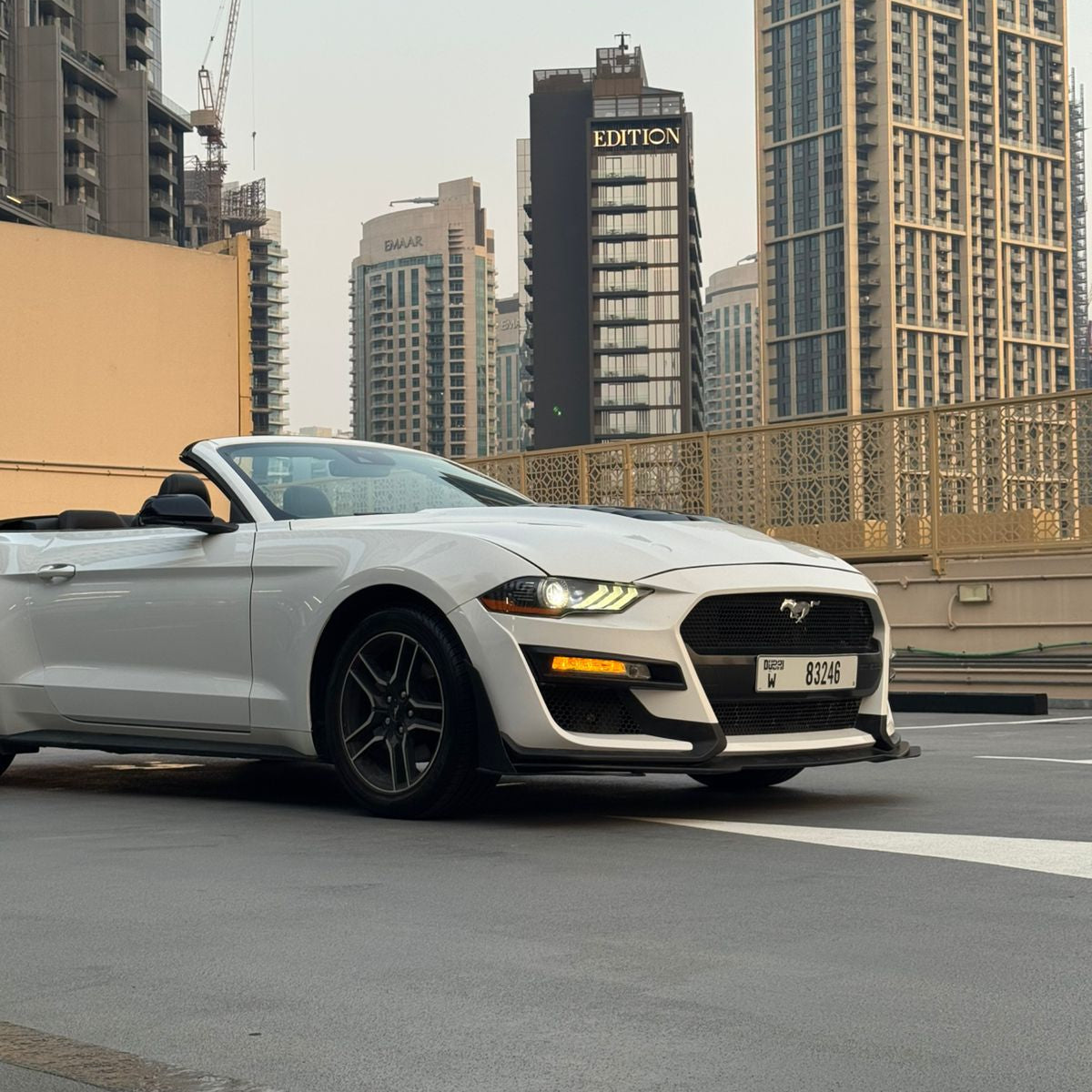 FORD MUSTANG CONVERTIBLE