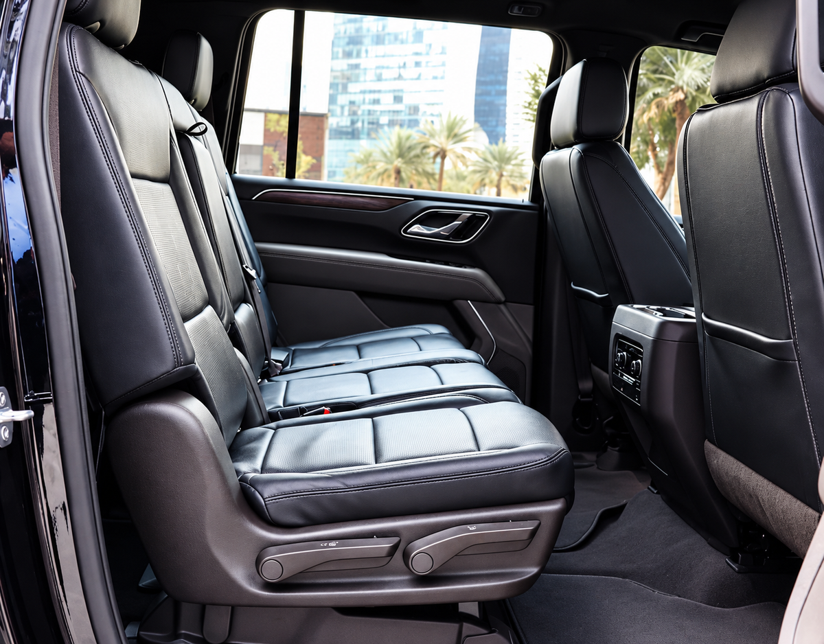 Cadillac Escalade ESV Platinum 2025