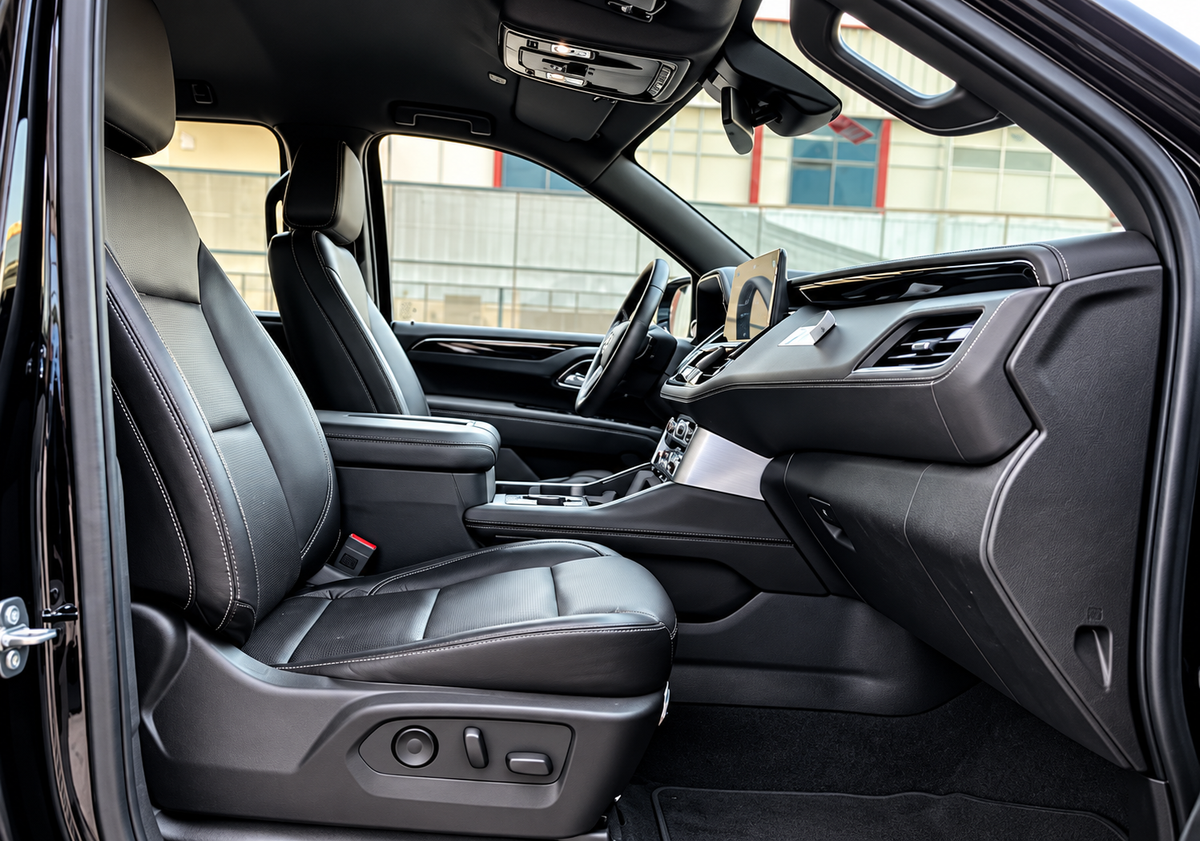 GMC Yukon XL 2025 – Vehicle Page Brief