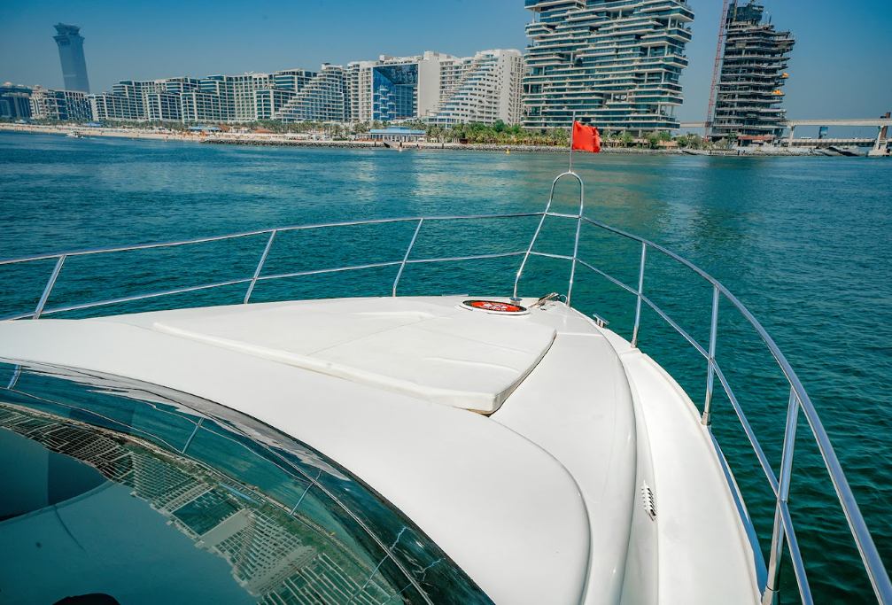 A10 YACHT