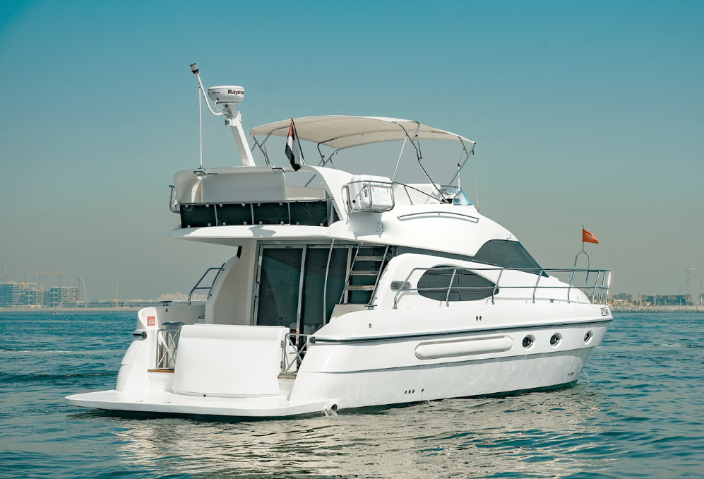 A10 YACHT