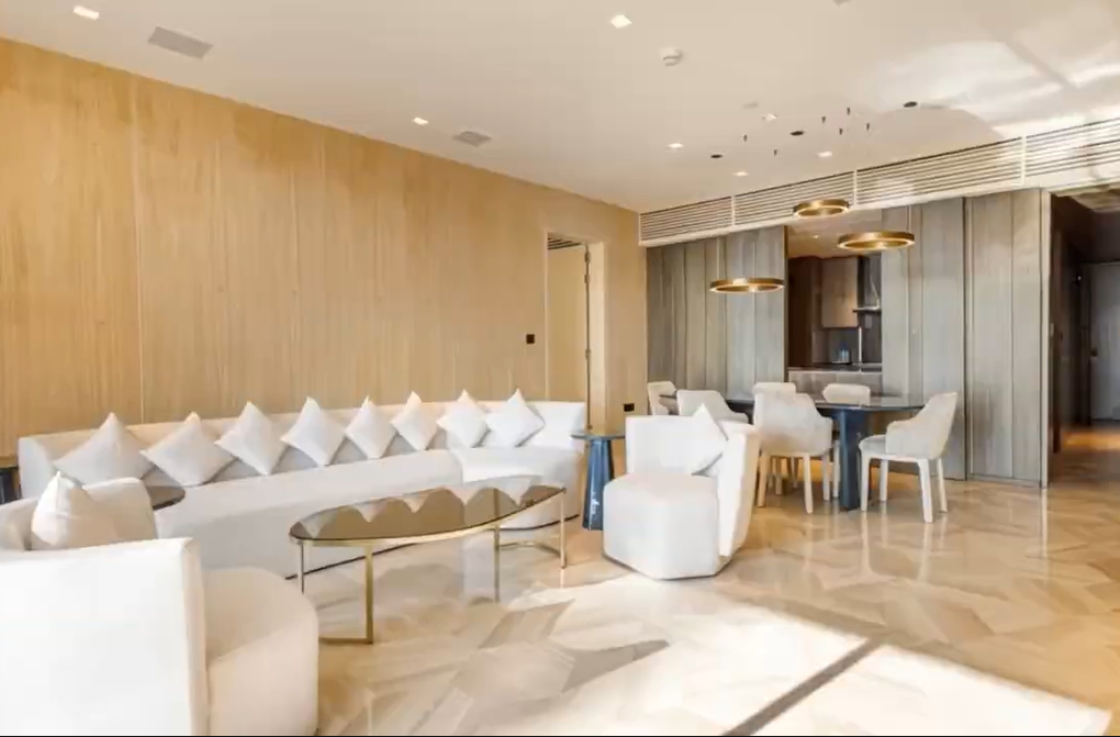 Elegant 2BR at FIVE Palm  Sea View & Pool Access
