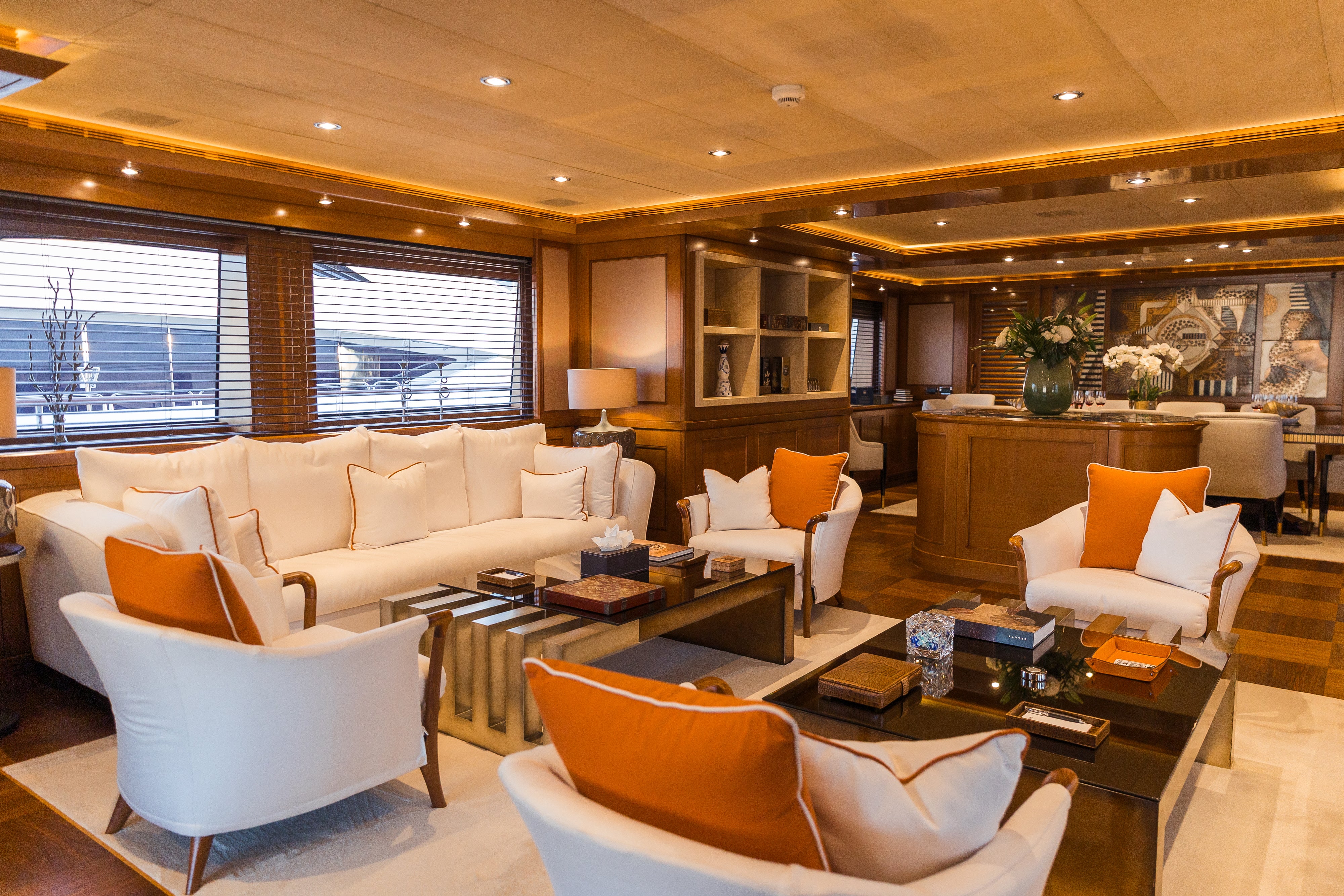 A2 YACHT