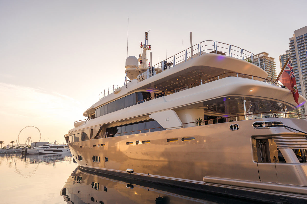 A2 YACHT
