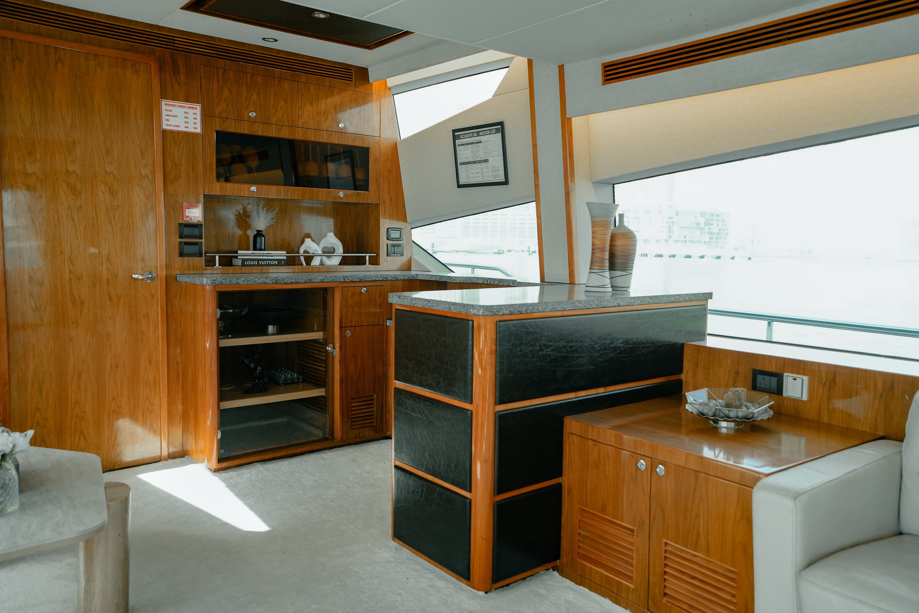 X43 YACHT