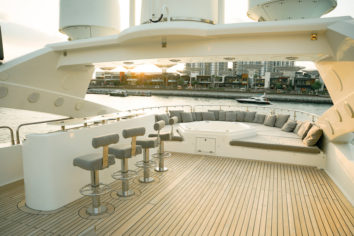 A4 YACHT