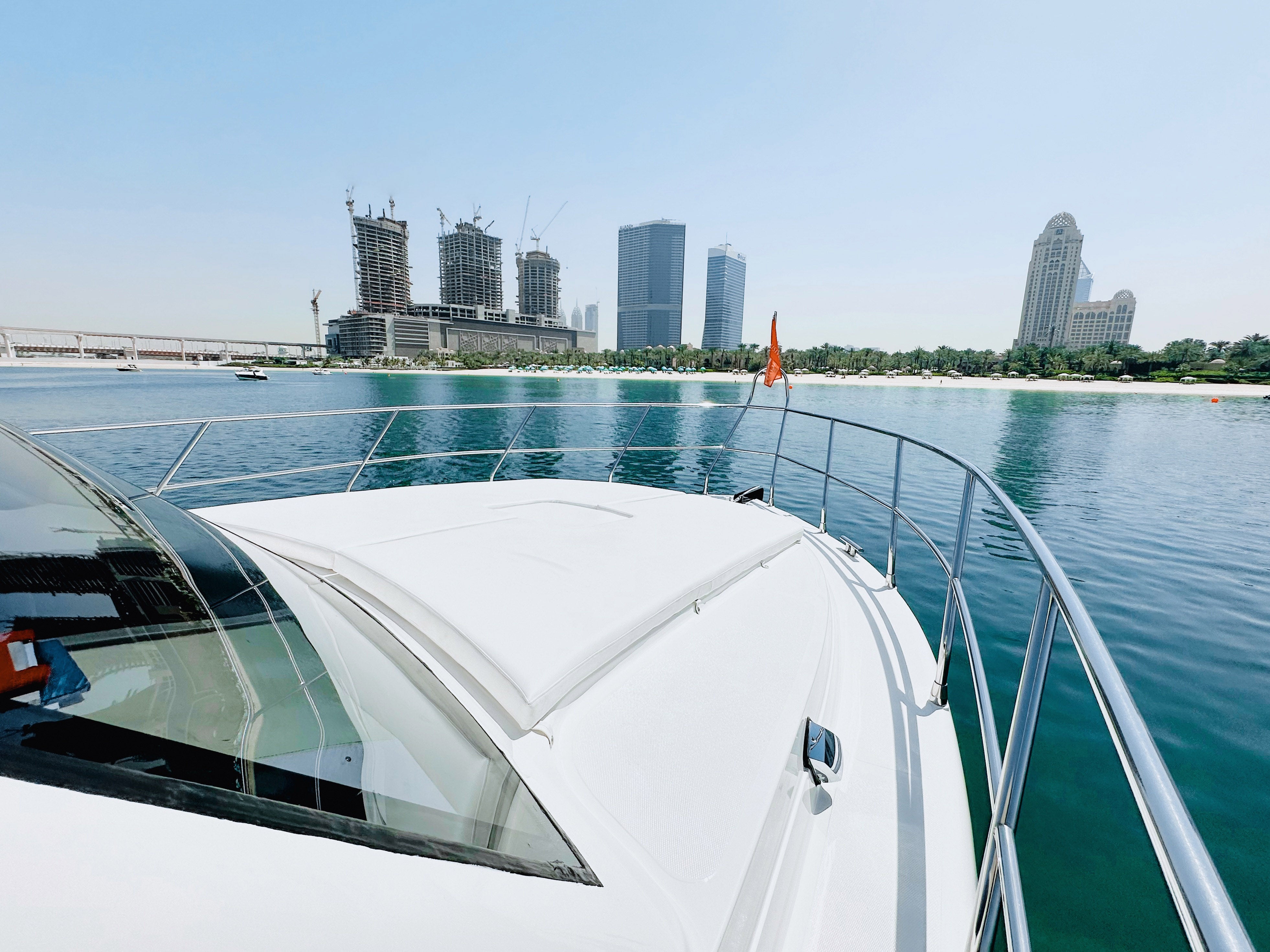 X4 YACHT