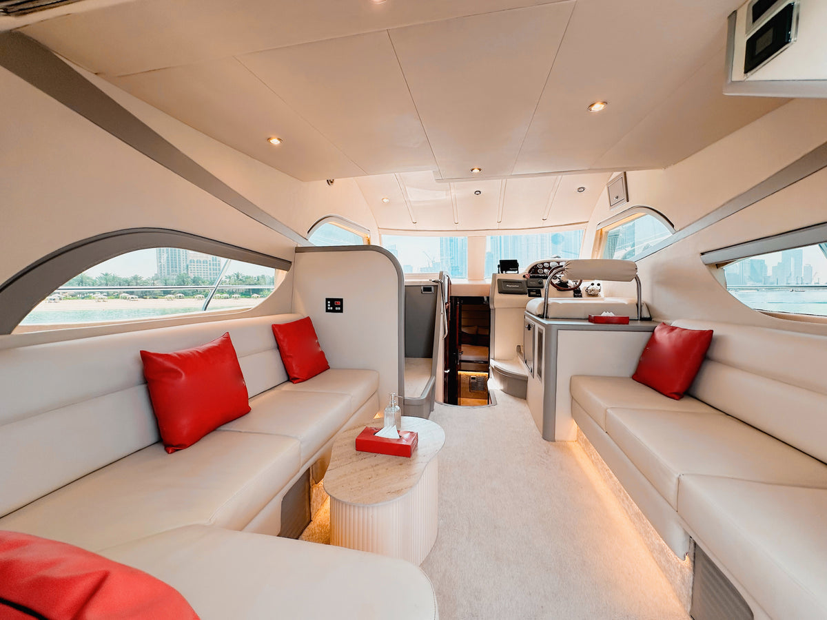 X4 YACHT
