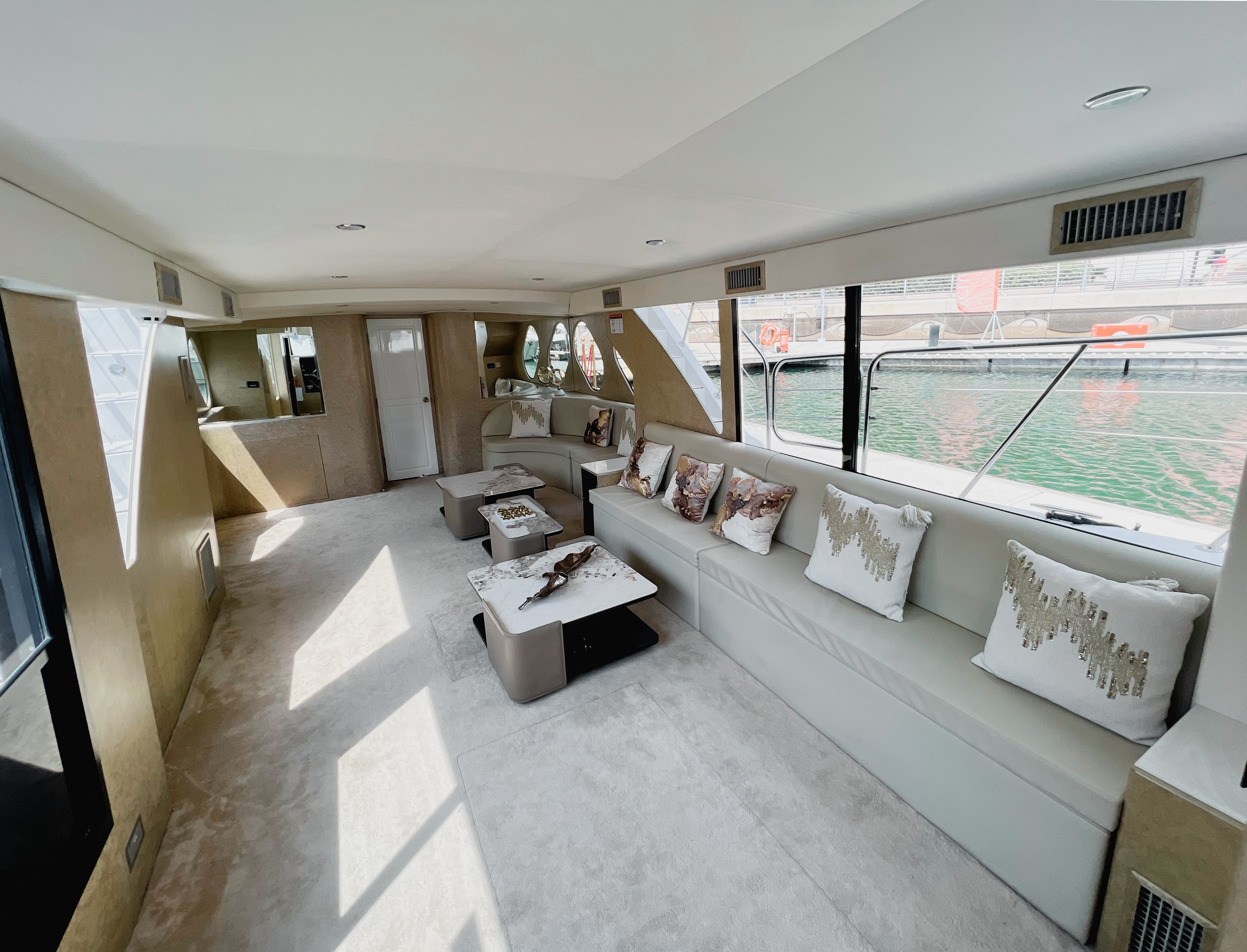 X24 YACHT