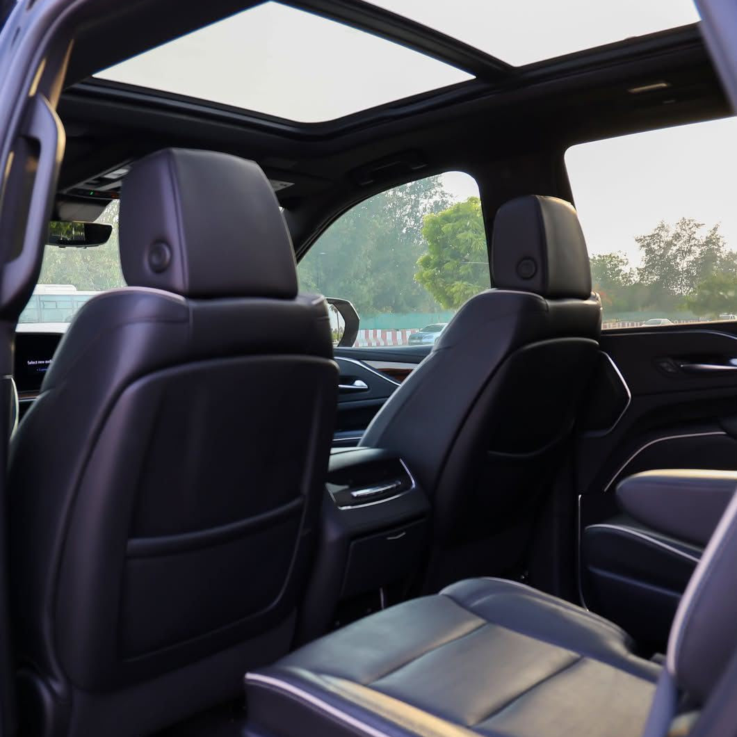 CADILLAC ESCALADE SPORT