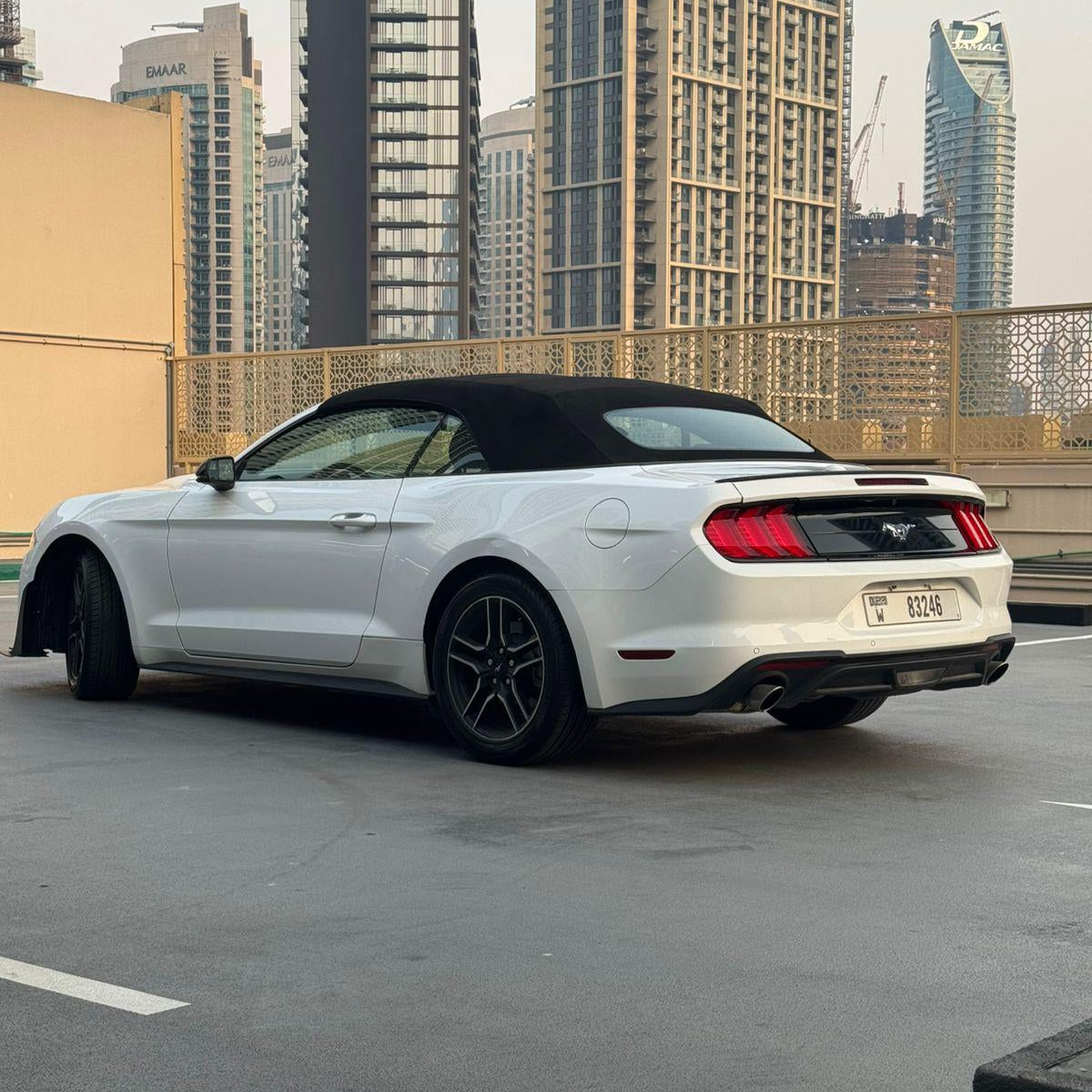 FORD MUSTANG CONVERTIBLE